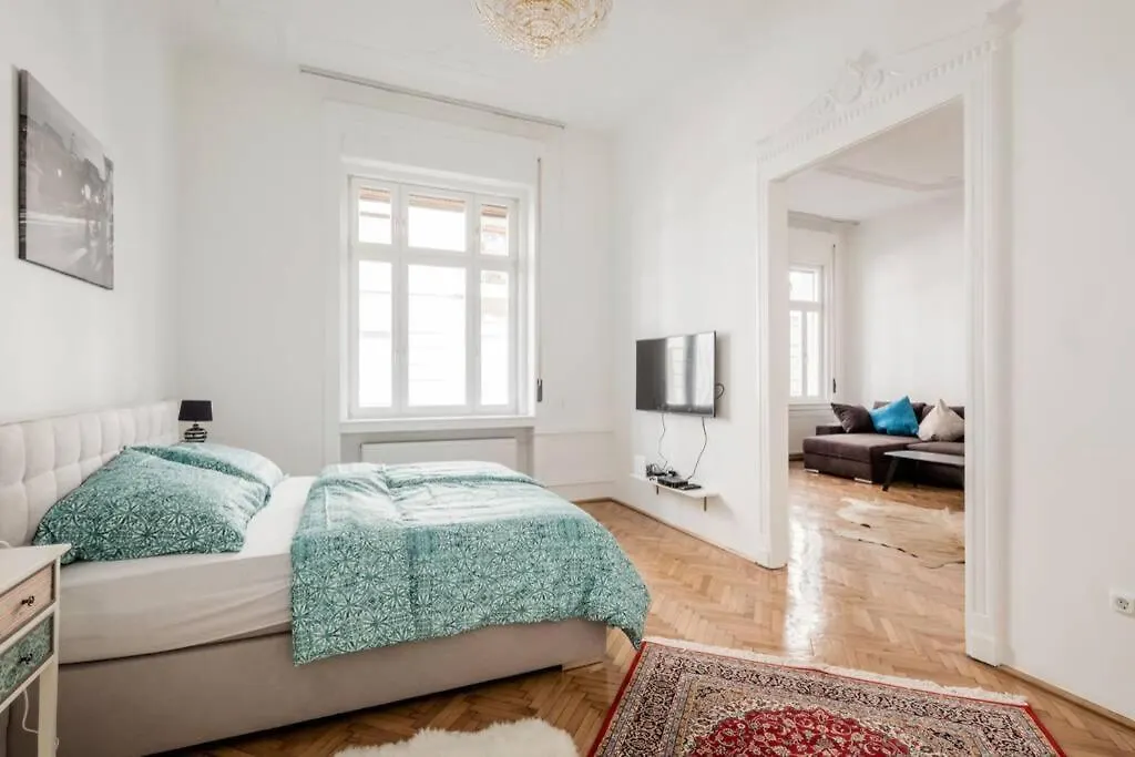 Oktober 6/8 Apartment Βουδαπέστη Ουγγαρία